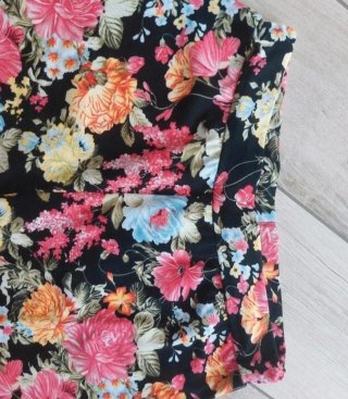2 Leggings elasticizzati fantasia taglia M