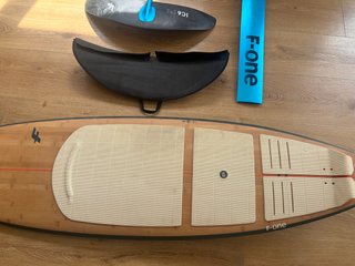 F-One Mitu Pro tabla + Hydrofoil