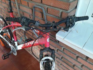 Bicicleta Topbike Roja y Blanca
