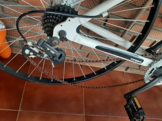Bicicleta Topbike Roja y Blanca