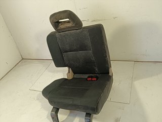 ASIENTOS TRASERO DERECHO NISSAN TERRANO II (R20)
