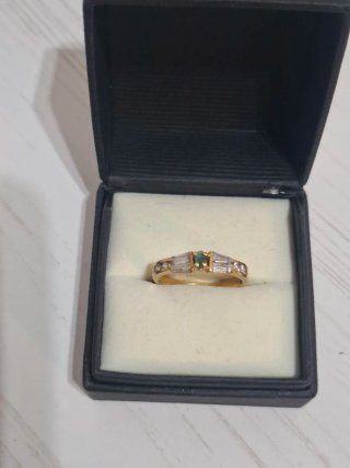 Anillo Oro 18k Esmeralda y con talla bague T.8
