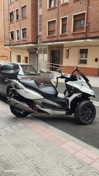 QUADRO QV3 2021 – 16.582 km – Muy cuidada – Garaje