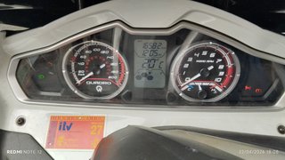 QUADRO QV3 2021 – 16.582 km – Muy cuidada – Garaje