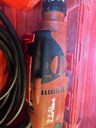 Se vende Hilti TE-2 por emplear