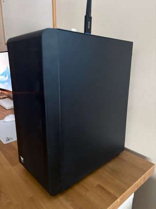PC + monitor RTX4060 ryzen 5 Windows 11 pro