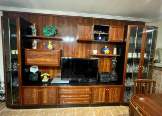 Librería madera y cristal