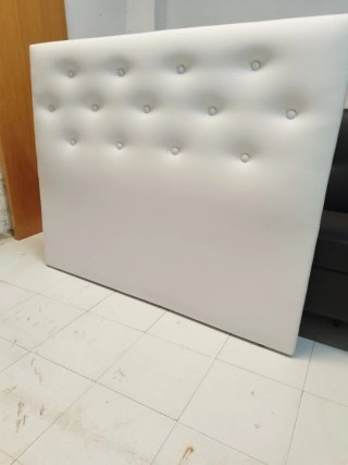 Cabecero Beige  y blanco en polipiel  1,50/1,20