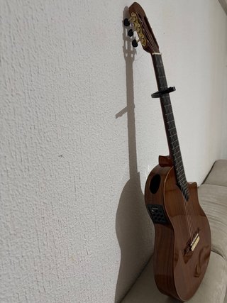 Guitarra Martínez MSCC-140V