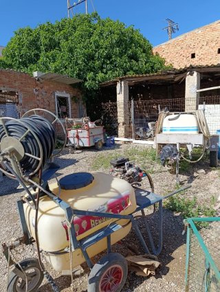 Carretilla de fumigación 200L