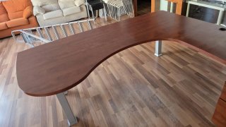 Escritorio de oficina curvo madera y metal