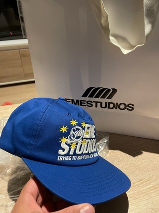 Gorra Eme Studios x Scrapworld Azul