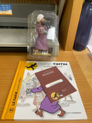Figura Tintin Le Fakir Passeport