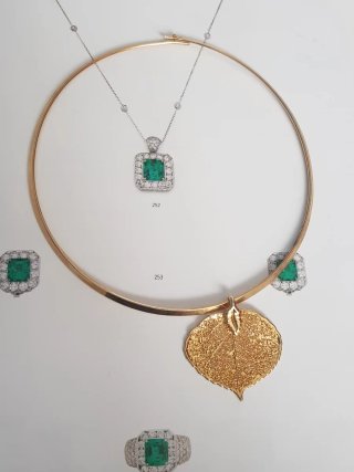 Collana vintage foglia placcata oro 24k