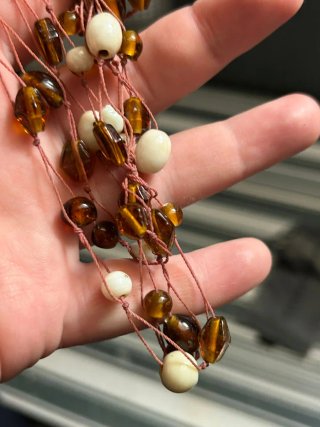 Collar 4 hilos de cristal Murano ámbar y opalina