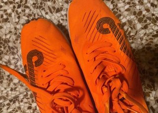 Scarpe da running arancioni EUR 43