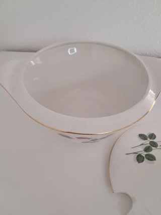 Sopera Vintage Porcelana Flores Rojas