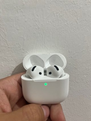 Airpods 4 Apple Bianchi