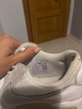 Zapatillas Nike Air Max Blancas y Rosas