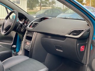 Peugeot 207 2011