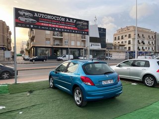 Peugeot 207 2011