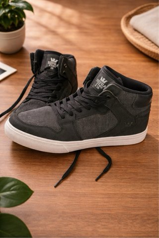 Zapatillas Supra Vaider Negras/Gris