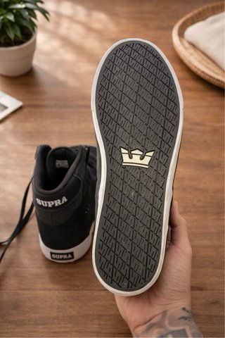Zapatillas Supra Vaider Negras/Gris