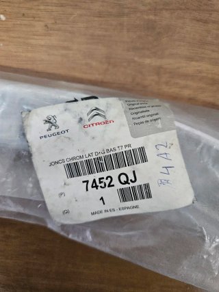 Moldura Parachoques Cromada Citroën/Peugeot