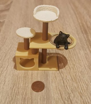 Árbol juegos gatos en miniatura