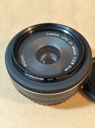 Canon EF 40mm f/2.8 STM
