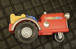 Pacchetto Giocattoli Musicali Coco Melon e Mini Quad