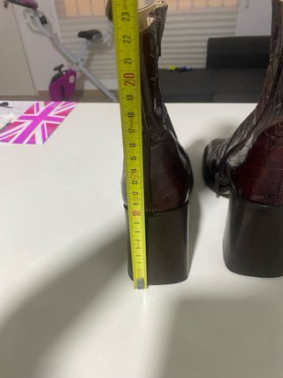 Botines Marrones con Tacón