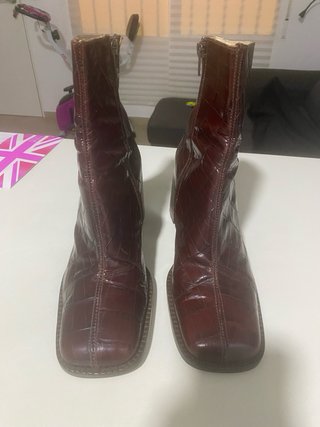 Botines Marrones con Tacón