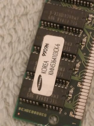 Módulo RAM SIMM 72p Samsung 16MB retro PC