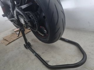 Caballete moto Puig