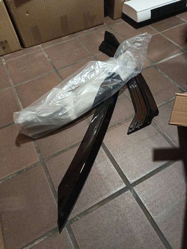 Labbro paraurti per VW Polo MK5