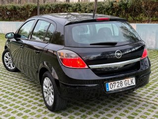 Opel Astra 2008