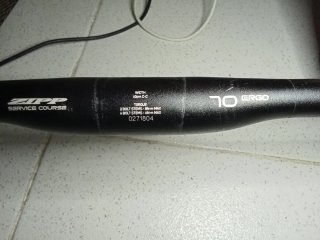 Manillar Zipp de bicicleta de carretera negro
