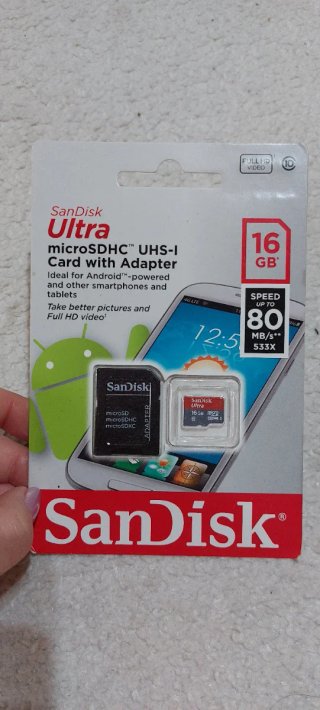Carta SanDisk Ultra microSDHC 16GB + Adattatore