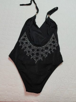 Bañador negro Calcedonia nuevo
