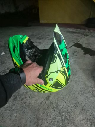 Casco KYT Cross Over Motocross Enduro.
