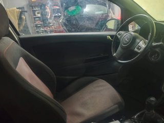 Opel Corsa 2007 140000km