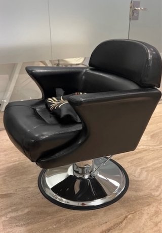 Sillón Peluquería Hidráulico Negro