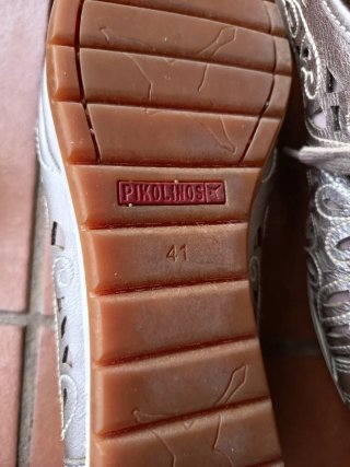 Zapatillas Pikolinos plateadas talla 41