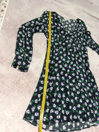 Vestido floral Mango