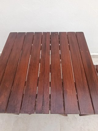 Conjunto mesa y 2 sillas jardín madera