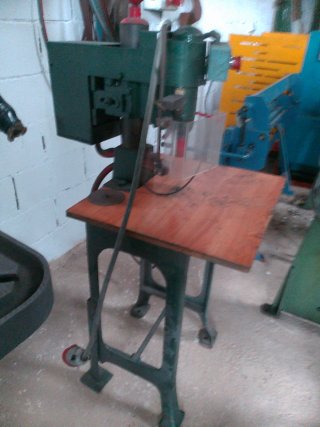 Taladro de columna industrial