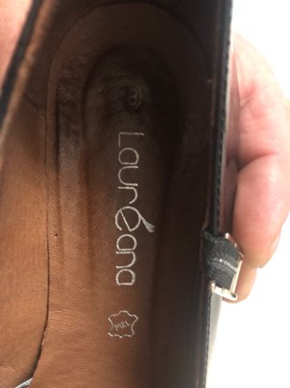 Zapatos Laureano T-Strap Tacón Rojo Vino y negros