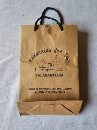 Billetera de cuero negra