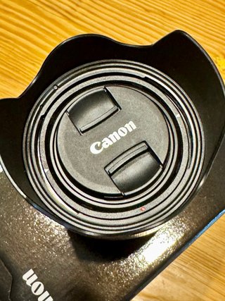 Canon RF 35mm f1.8 + Parasol JJC